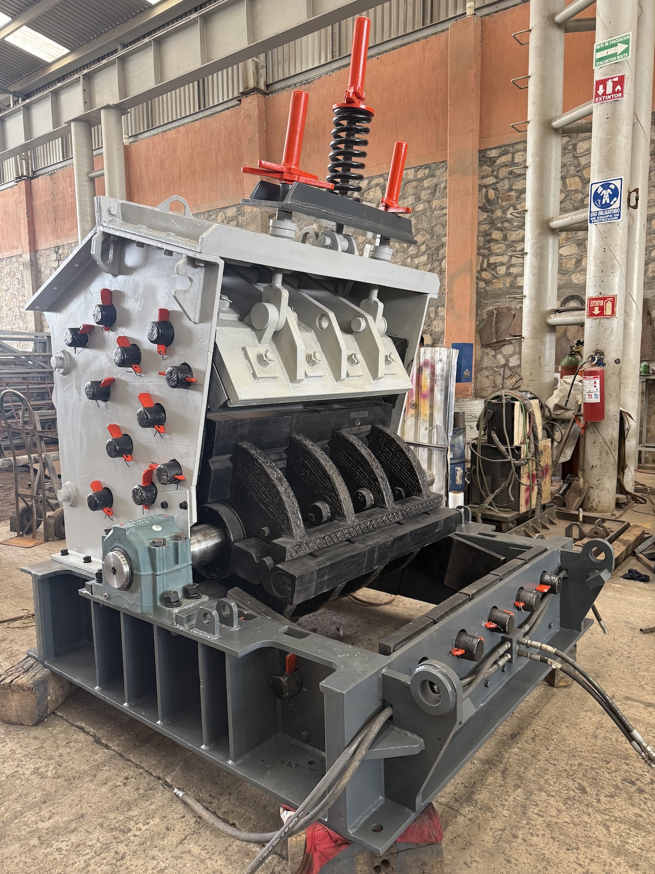 Molino de impacto horizontal