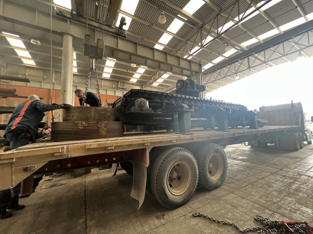 Alimentador de zapatas (de tablillas / apron feeder)